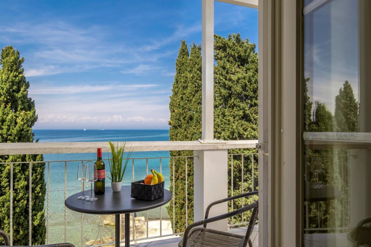Villa Valdepian Apartments 사부드리자 외부 사진